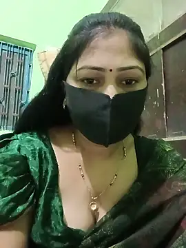 Snapshot of Pinki-girl chatting on June 11, 4:09 am Pinki-girl online show from June 11, 4:09 am