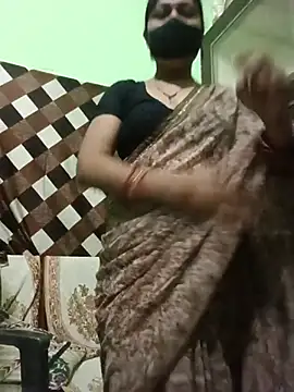 Snapshot of Pinki-girl chatting on July 19, 4:43 am Pinki-girl online show from July 19, 4:43 am