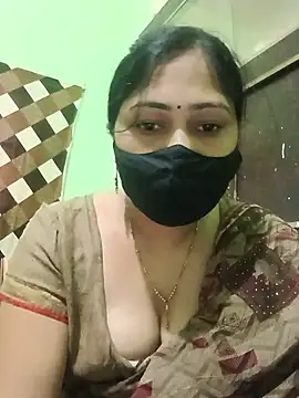 Snapshot of Pinki-girl chatting on July 6, 5:25 am Pinki-girl online show from July 6, 5:25 am