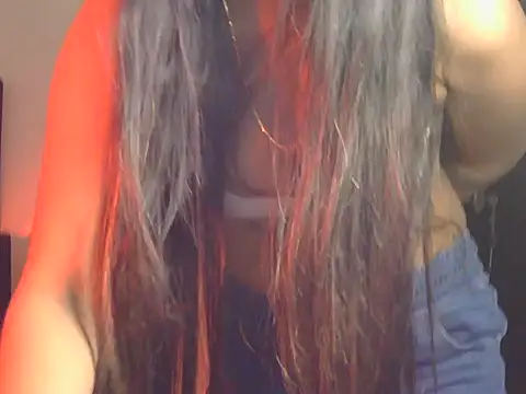 pari darling online show from April 13, 4:55 pm