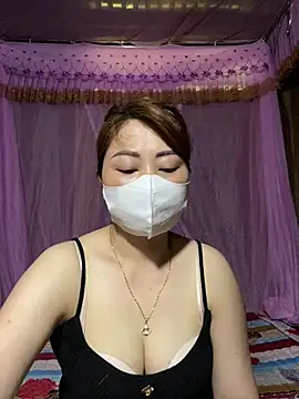 Snapshot of Ava_xxx chatting on May 28, 1:13 am Ava xxx online show from May 28, 1:13 am