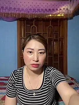 Snapshot of Ava_xxx chatting on June 3, 2:23 am Ava xxx online show from June 3, 2:23 am