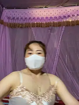 Snapshot of Ava_xxx chatting on May 29, 4:18 am Ava xxx online show from May 29, 4:18 am