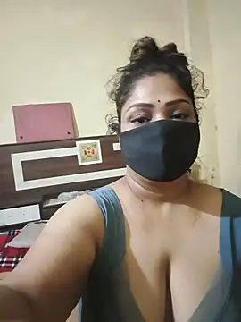 SluttySonam online show from May 13, 5:53 pm