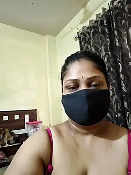SluttySonam online show from April 27, 11:08 am