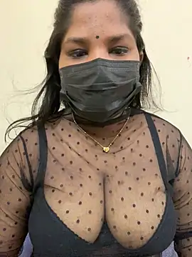 Snapshot of Shalu_naughty69 chatting on May 21, 3:48 am Shalu naughty69 online show from May 21, 3:48 am