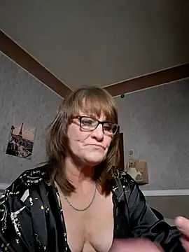 Manulyonok511 online show from April 10, 3:02 am