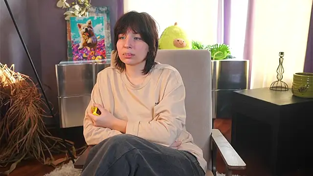 LekishaSandler online show from April 3, 4:08 am