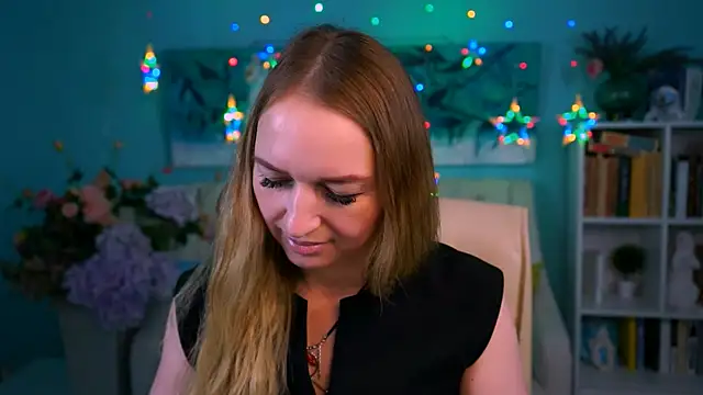 MiaHarrison  online show from April 4, 9:16 am