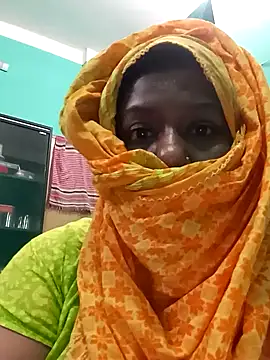 Adihotgirl-97 online show from April 2, 11:28 am