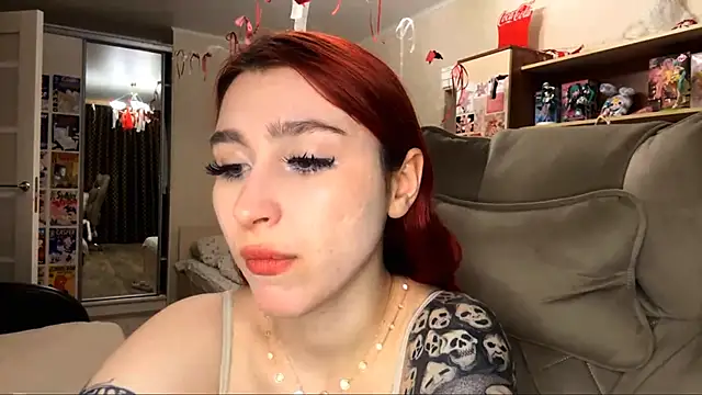 CindyHouse online show from May 6, 8:35 pm