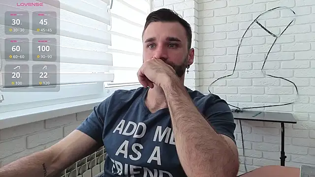 Snapshot of DaddySlava chatting on June 19, 5:30 pm DaddySlava online show from June 19, 5:30 pm