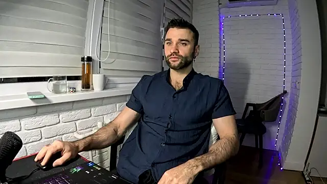 DaddySlava online show from April 13, 6:01 pm