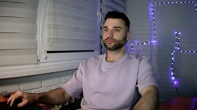 DaddySlava online show from April 28, 6:56 pm