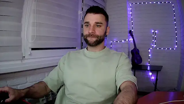 DaddySlava online show from May 1, 6:13 pm