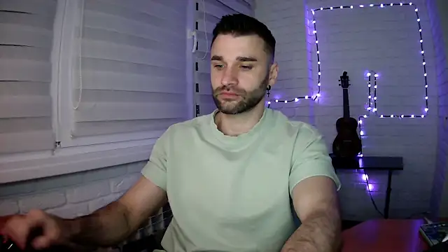 DaddySlava online show from April 26, 6:49 pm