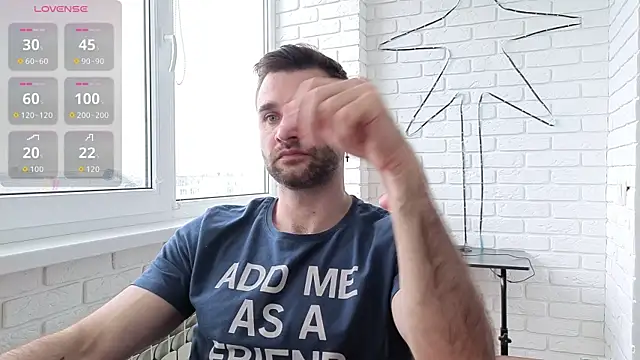 Snapshot of DaddySlava chatting on May 21, 3:31 pm DaddySlava online show from May 21, 3:31 pm