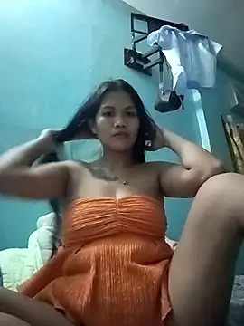 geLabs online show from April 2, 10:55 am