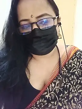 Snapshot of monisha_cam chatting on July 9, 6:40 pm monisha cam online show from July 9, 6:40 pm