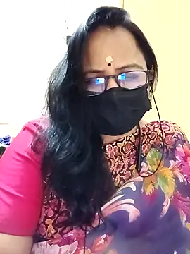 monisha cam online show from April 17, 7:06 pm