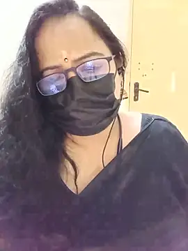 Snapshot of monisha_cam chatting on June 12, 9:18 am monisha cam online show from June 12, 9:18 am
