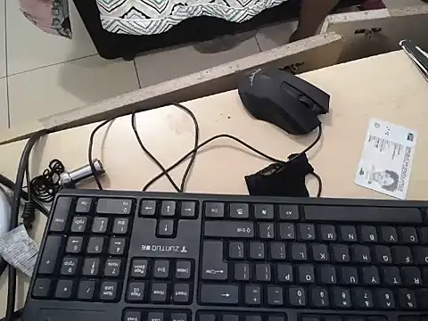 Snapshot of FloweSaltry chatting on April 2, 1:29 pm FloweSaltry online show from April 2, 1:29 pm