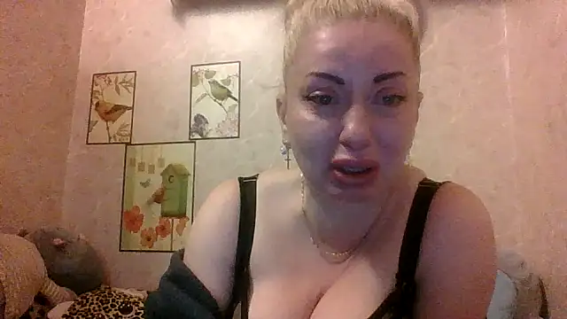 Boginya1 online show from April 1, 4:04 pm