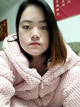 qazplm1123 online show from April 9, 12:33 pm