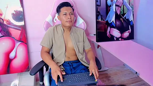 AlexGanndy online show from April 7, 5:37 pm