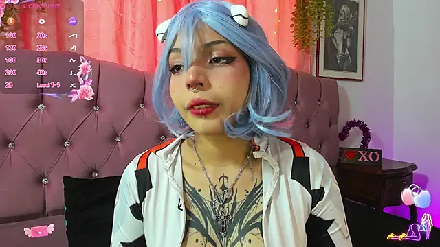 kaoriabyzz  online show from April 10, 9:00 pm