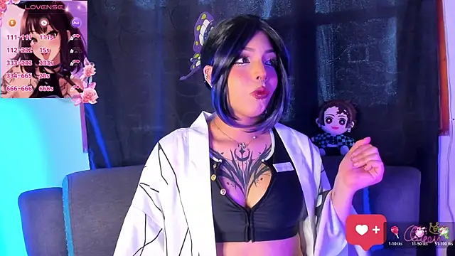 kaoriabyzz  online show from July 14, 7:20 pm