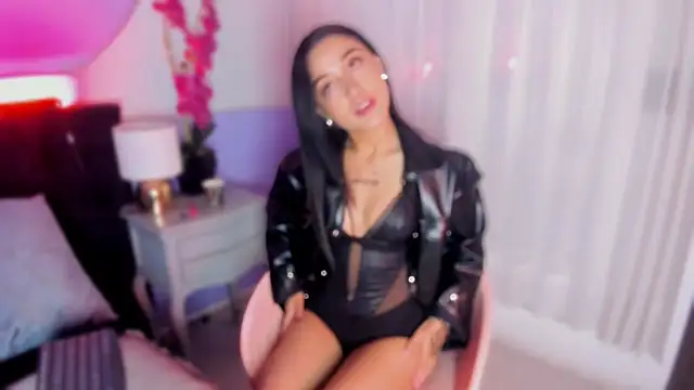 Bby izzy online show from May 15, 12:14 pm
