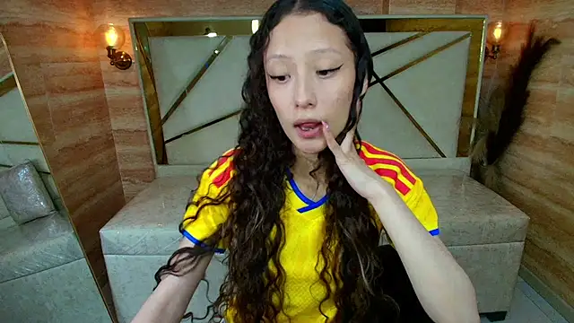 abby  r online show from June 17, 1:10 pm