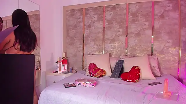 BellaWilliams  online show from May 14, 4:20 am