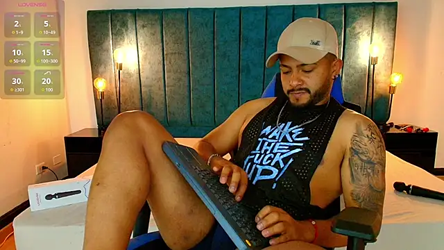 Enzo Vitale  online show from April 15, 12:21 pm