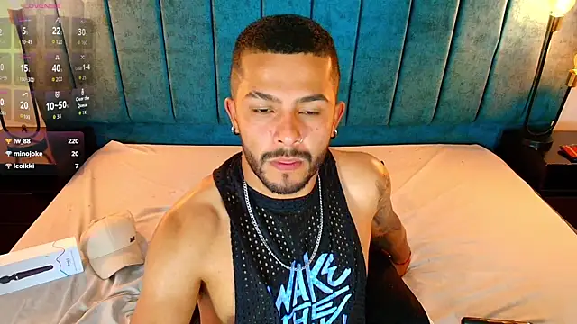 Enzo Vitale  online show from April 15, 7:58 pm