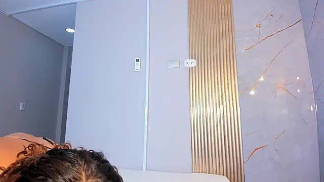 kay chell  online show from April 4, 12:34 pm