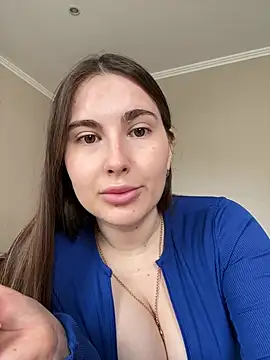 Lindasix online show from May 18, 7:24 am