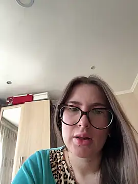 Lindasix online show from April 23, 6:53 am