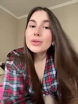 Lindasix online show from May 20, 8:11 am