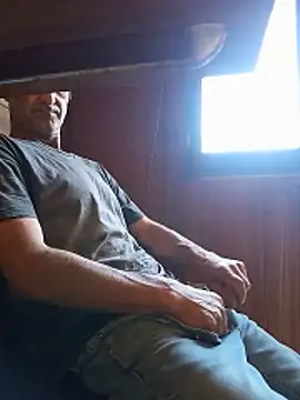 Snapshot of nuno_1978 chatting on May 17, 2:50 pm nuno 1978 online show from May 17, 2:50 pm