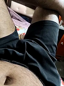 RajaDarling26 online show from April 3, 4:35 pm