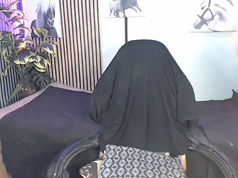 wildcock tamarra online show from April 10, 10:55 am