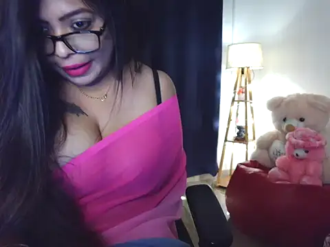 Snapshot of monika_sassy chatting on April 16, 5:14 pm monika sassy online show from April 16, 5:14 pm