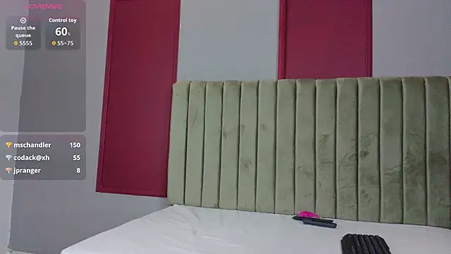 lolafire cr online show from April 4, 7:42 pm