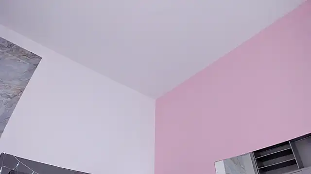Snapshot of Kendall_Rous_ chatting on May 28, 1:50 pm Kendall Rous online show from May 28, 1:50 pm