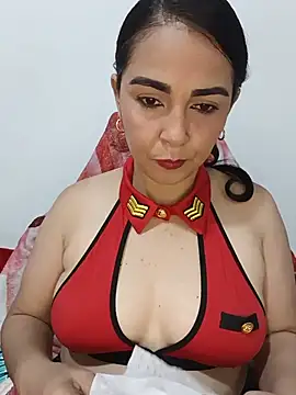 Snapshot of Emily_Divi69 chatting on June 20, 12:15 am Emily Divi69 online show from June 20, 12:15 am