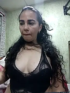 Emily Divi69 online show from April 6, 3:35 am