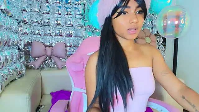 candy-paris online show from June 7, 2:11 pm