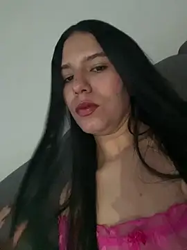 IsabelaRivers online show from May 9, 3:43 am